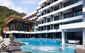 Eastin Yama Hotel Phuket 4*